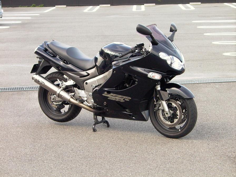 zzr1400 mcn