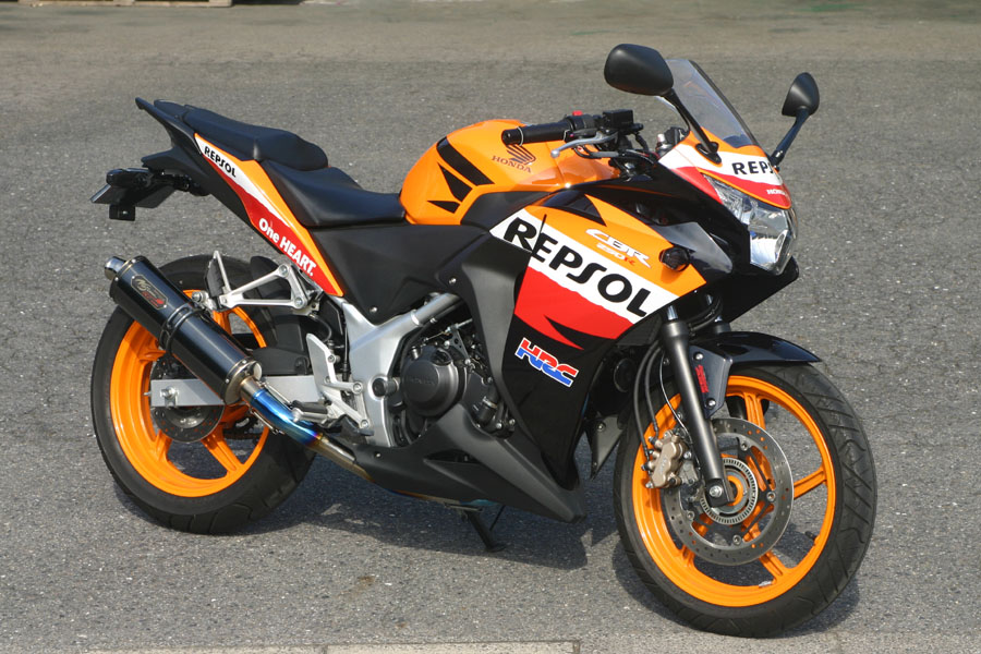 新品／WirusWin CBR250R マフラー本体 CBR250R（JBK-MC41）用 ダイナミックマフラー バズーカ―タイプ【JMCA認証】 … 