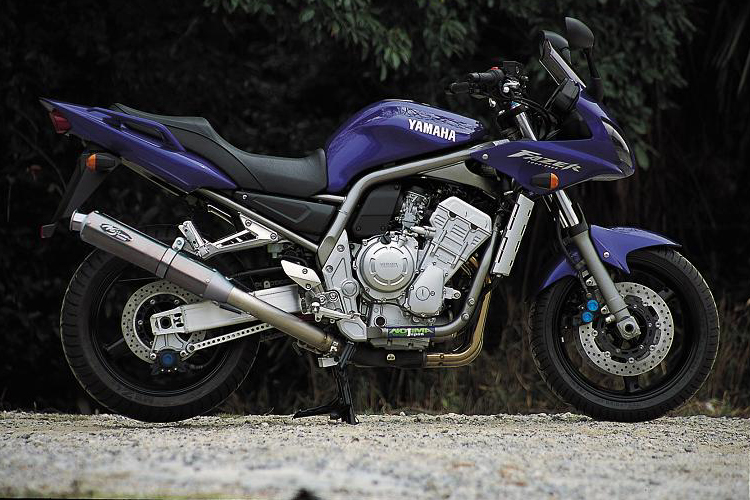 FASARM YAMAHA FZS  '